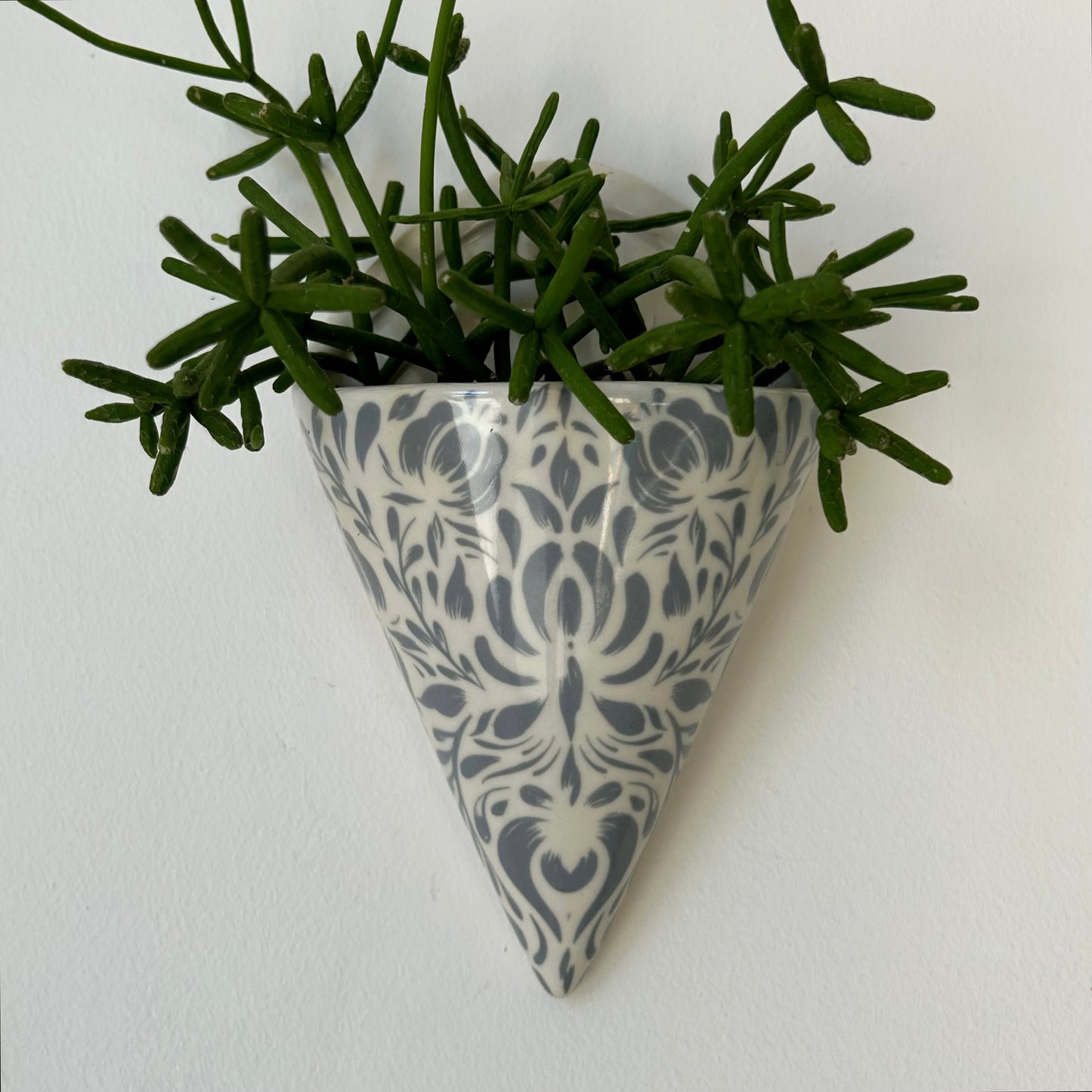 Mini Wall Pocket (4"x2”)