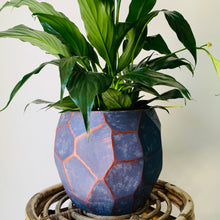Load image into Gallery viewer, ARIES Mauve geometric planter (3 sizes available)
