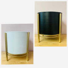 Load image into Gallery viewer, AINSLEY Large Lightweigh Modern Planter + Gold Stand (11”X8.5”) available in two colours
