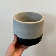 Load image into Gallery viewer, WYATT Concrete Cover pot (3 sizes available)
