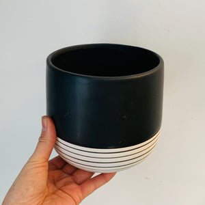 BELLA ceramic pot Striped Base  (6”X5.5”)